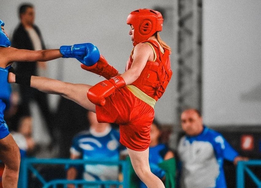 Amanda Oliva, lapeana de 16 anos, é Campeã Sul-Americana de Kung Fu Wushu