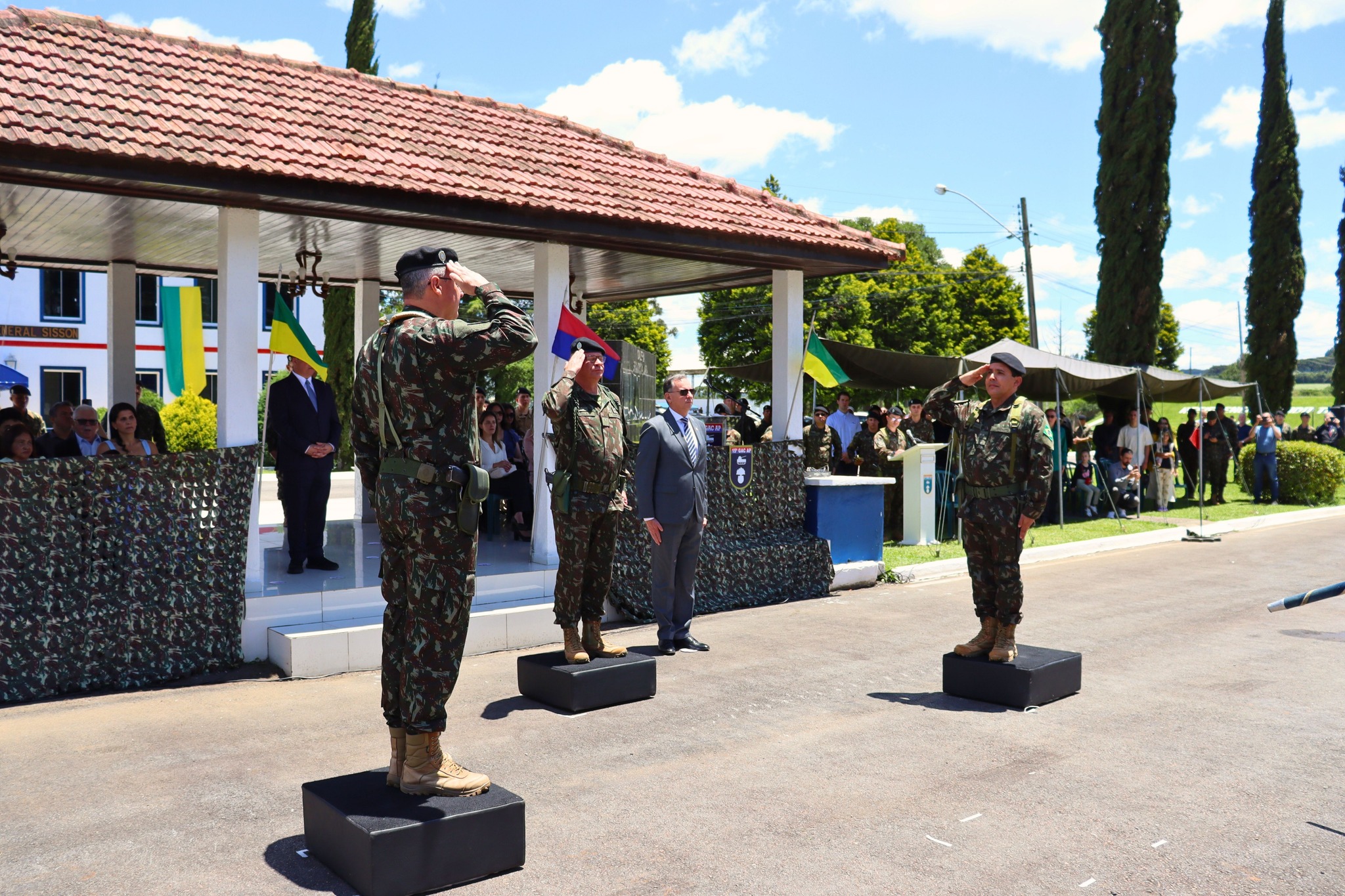 Solenidade marca Troca de Comando no 15º GAC AP   